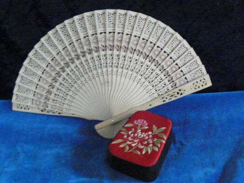 TRINKET BOX AND FAN