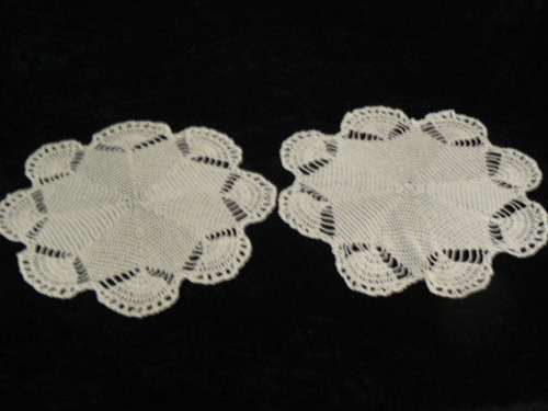2 X HAND CROCHETED COTTON DOILIES