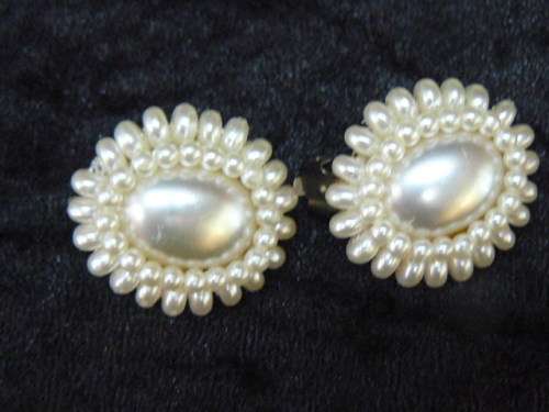 FOUX PEARL EARRINGS