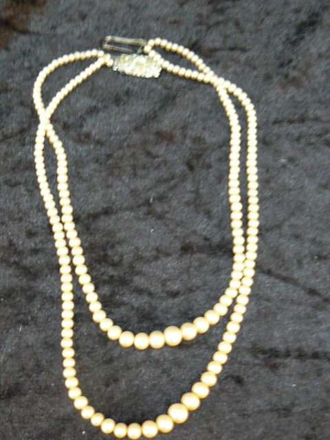 DOUBLE STRAND FOUX PEARL NECKLACE, NICE CLASP 40 CM