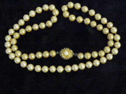 FOUX PEARL NECKLACE 64 CM