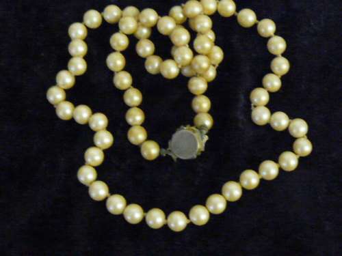 FOUX PEARL NECKLACE 64 CM