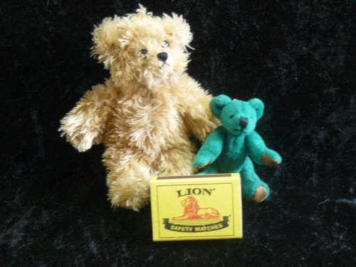 2 X TEDDYS ONE SO SOFT