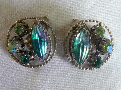 LOVELY CLIP ONS SILVER TONED AND BLING EARRINGS