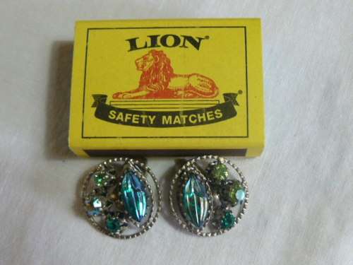 LOVELY CLIP ONS SILVER TONED AND BLING EARRINGS