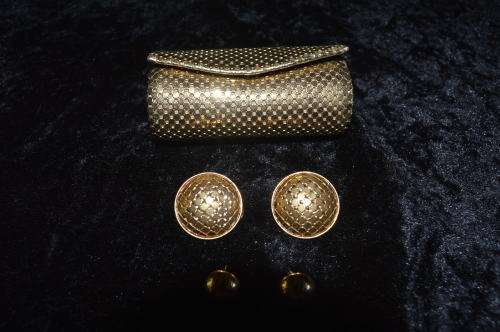 Whiting and Davis lipstick case with matching earrings and free gift reduced !!!!!!!!!!!!!