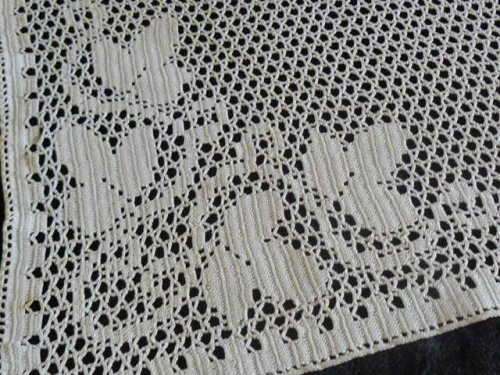 VINTAGE COTTON HAND CROCHETED CLOTH