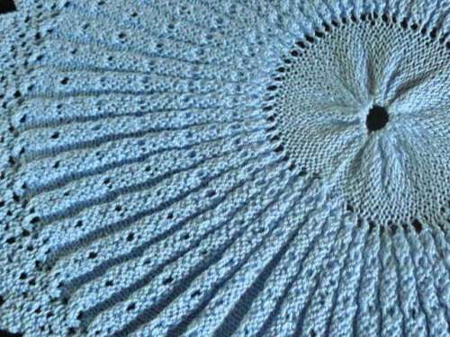 VINTAGE COTTON HAND KNITTED DOILIE 42 CM
