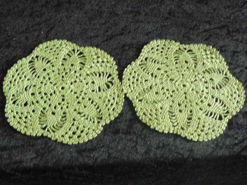 2 X HAND CROCHETED GREEN DOILIES 16 CM