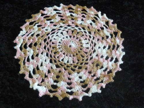 HAND CROCHETED COTTON DOILIE