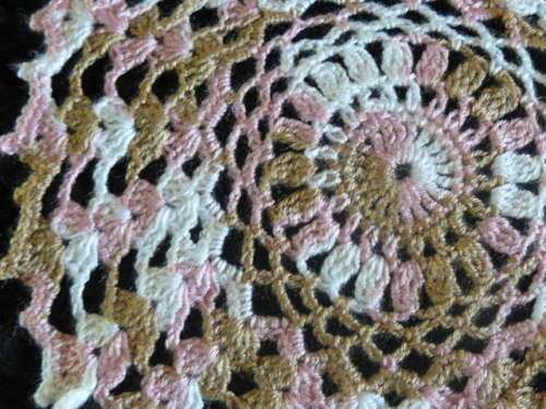 HAND CROCHETED COTTON DOILIE