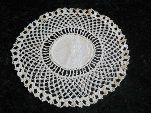 VINTAGE FINE HAND CROCHETED COTTON JUG COVER