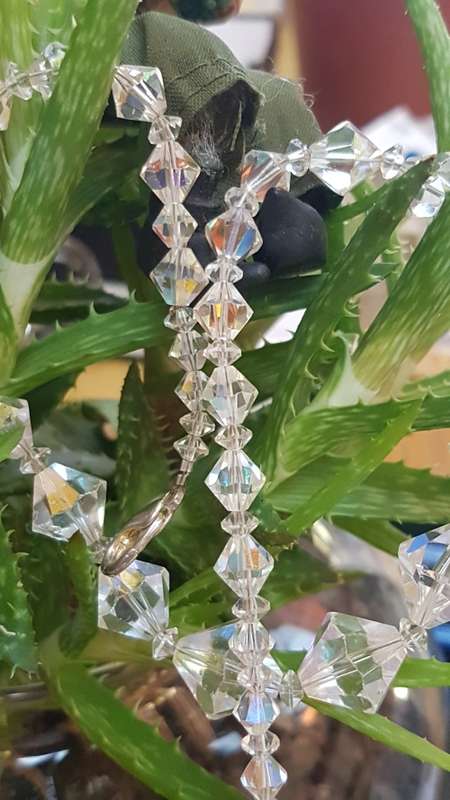 Stunning single strand Aurora Borealis. crystal necklace