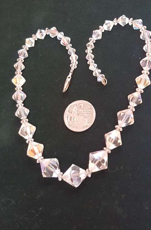 Stunning single strand Aurora Borealis. crystal necklace
