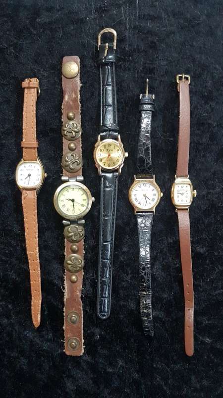 5x ladies Quartz watches. Nice straps
