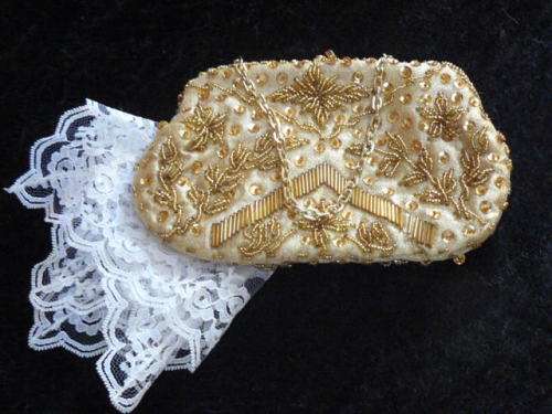 VINTAGE LIKE PURSE AND HANKIE