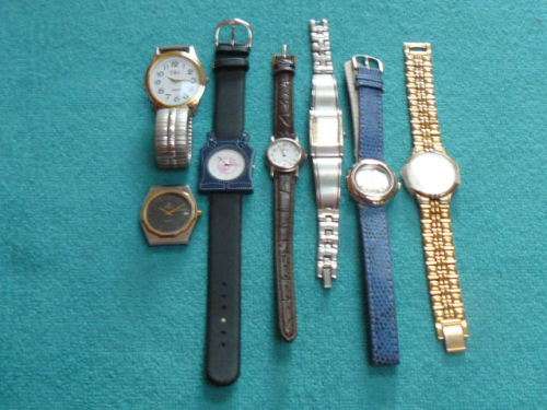 QUARTZ WATCHES SOLD AS SPARES SOME ONLY NEED A BATTERY