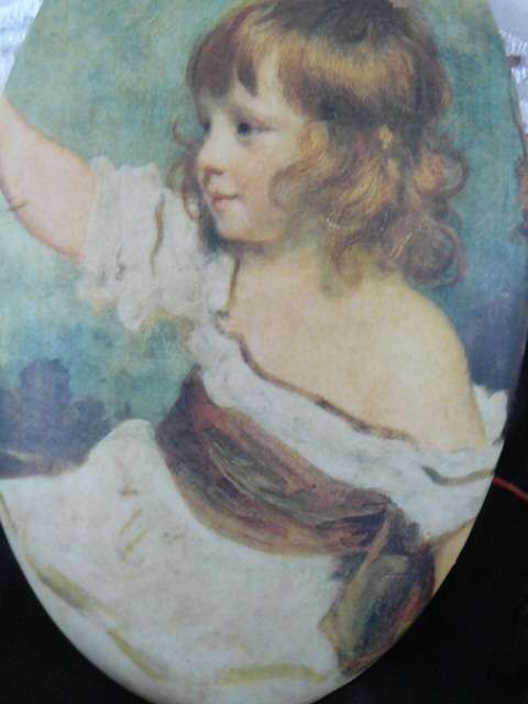 PRINT ON CASTER OF PARICE