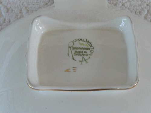 ROYAL WINTON BOWL  ENGLAND VERY PRETTY
