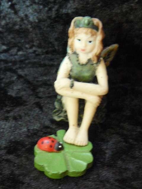 FAIRY RESIN ORNAMENT