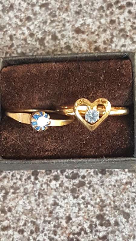 stunning Rings 1x heart with cubic nd aquamarine 1x round with aquamarine and cubics