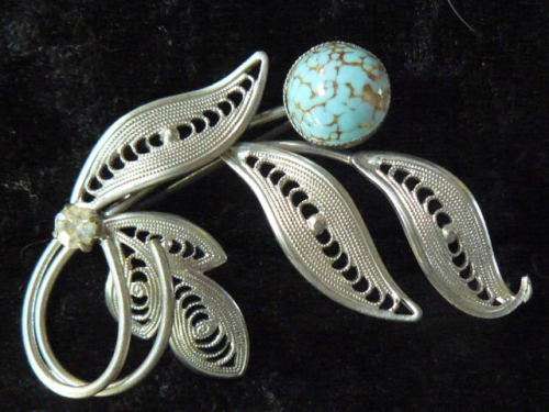SLVER TON FASHION BROOCH