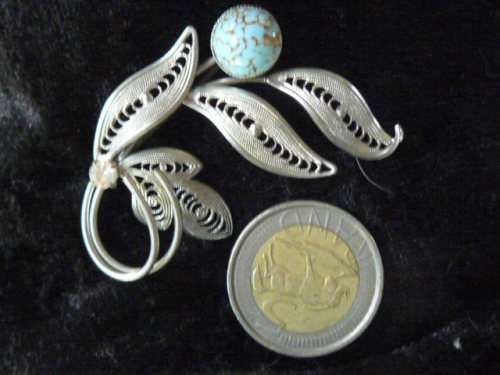 SLVER TON FASHION BROOCH