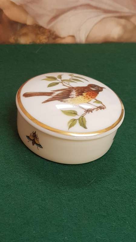 Kaiser Tiergarten trinket 6.5cm x 3cm very pretty