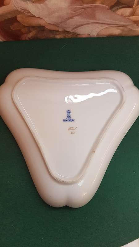Kaiser Tirol snack dish stunning No 787 19.5x22.5cm