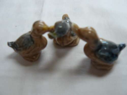 WADE DUCKS X 3