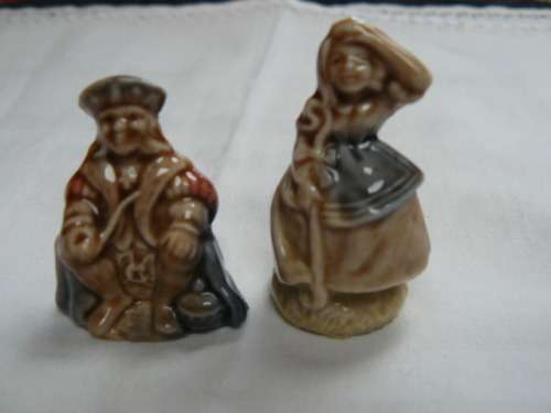 WADE FIGURINES