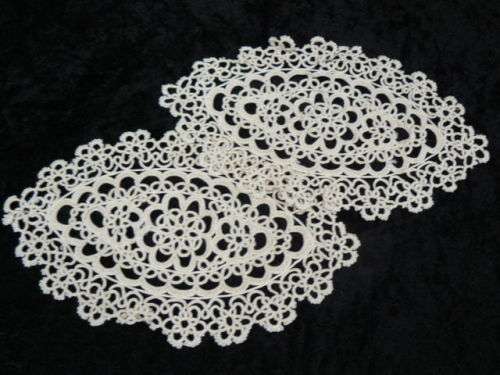 TATTING DOILIES X 2