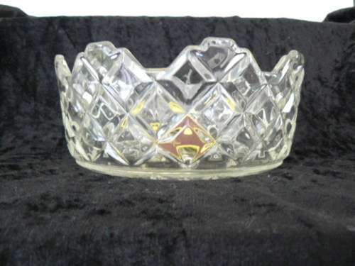 GLASS SNACK OR SALAD BOWL