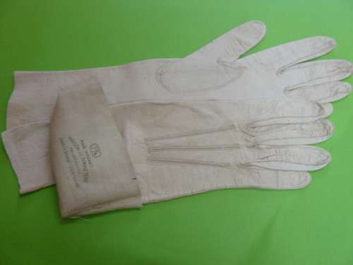 LEATHER GLOVES VINTAGE CREAM SOFT MEDIUM MADE IN FANCE