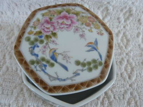 GENUINE IMPERIAL IMARI TRINCKET BOX