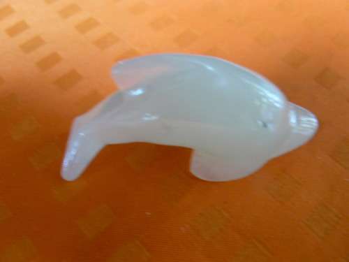 SEMI PRECIOUS STONE DOLPHIN