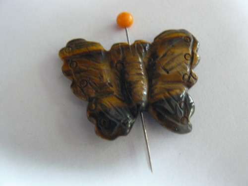 STUNNING PRECIOUS STONE BUTTERFLY CAN BE STRUNG