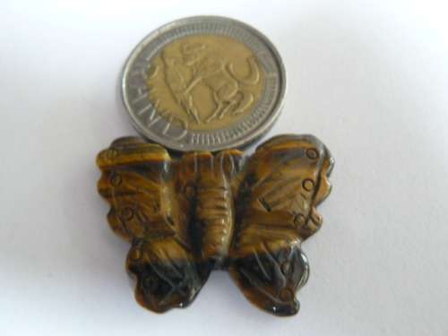 STUNNING PRECIOUS STONE BUTTERFLY CAN BE STRUNG