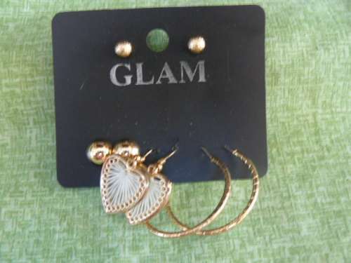 FASHION EARRINGS