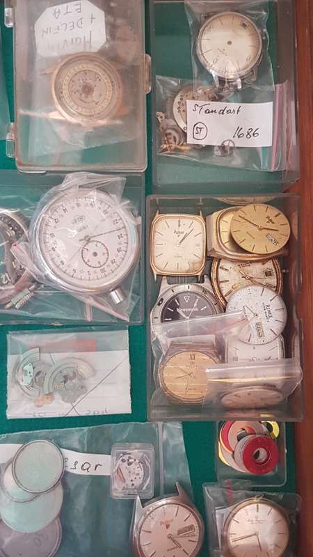 one large draw full of assorted watch spares as per pictures Lovely lot !!!!!!!