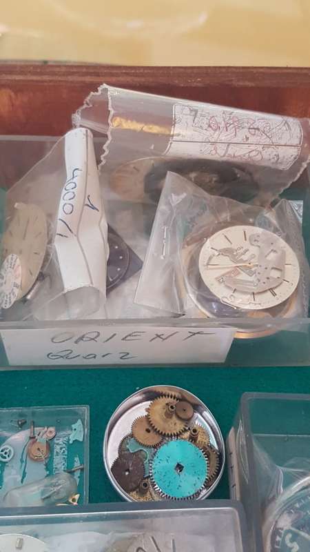 one large draw full of assorted watch spares as per pictures Lovely lot !!!!!!!