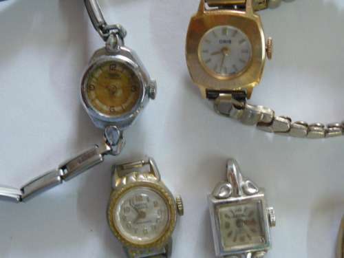 LADIES VITAGE WATCHES WORKING