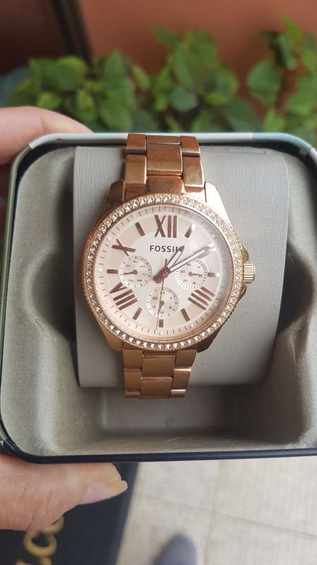 STUNNING  Rose gold Am4483 ladies watch. Unworn gift REDUCED !!!!!!!!!! PRFECT CONDITION