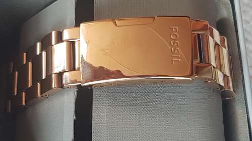 STUNNING  Rose gold Am4483 ladies watch. Unworn gift REDUCED !!!!!!!!!! PRFECT CONDITION