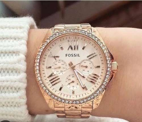STUNNING  Rose gold Am4483 ladies watch. Unworn gift REDUCED !!!!!!!!!! PRFECT CONDITION