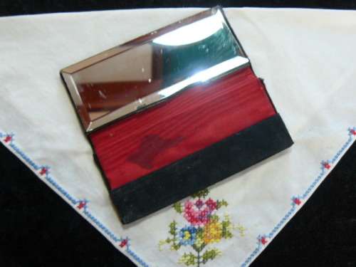 PETIT POINT COMPACT MIRROR VINTAGE- EMBROIDERED HANKIE-SMALL BLACK PURSE