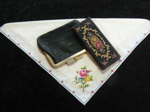 PETIT POINT COMPACT MIRROR VINTAGE- EMBROIDERED HANKIE-SMALL BLACK PURSE