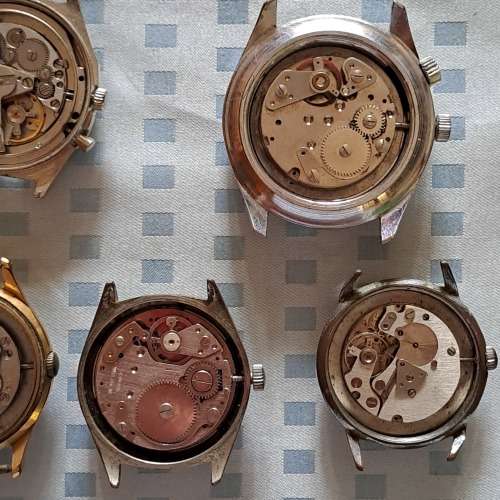 A26/3  Lot vintage men`s watches for spares or repairs