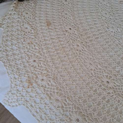 Stunning 1.8m diam light cream cotton crocheted round table