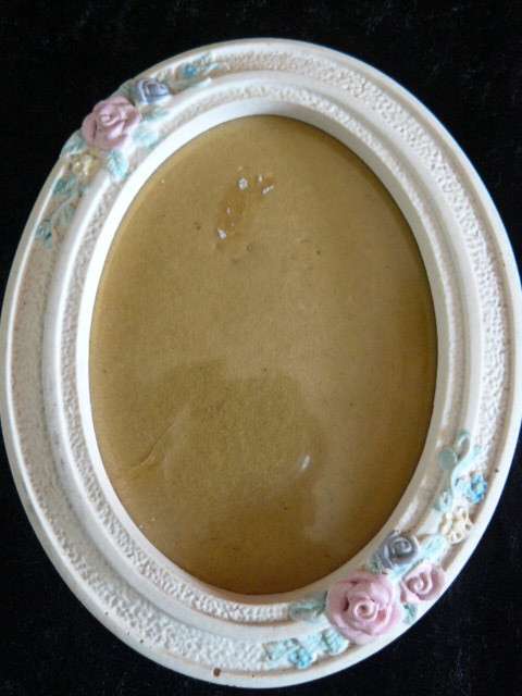 RESIN FLOWER FRAME